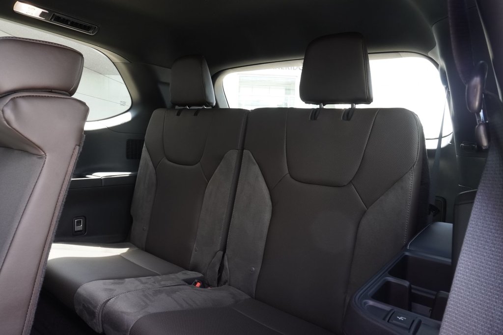 2025 Lexus TX 350 EXECUTIVE in Ajax, Ontario at Lexus of Lakeridge - 19 - w1024h768px