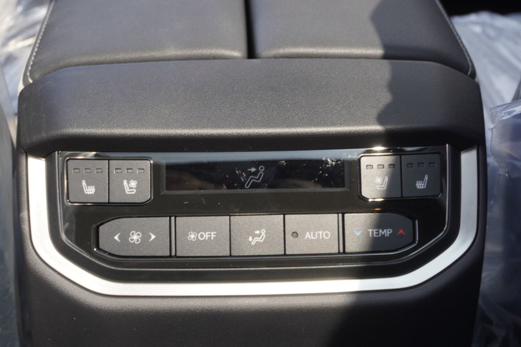 2025 Lexus TX 500h F SPORT 2 PERFORMANCE in Ajax, Ontario at Lexus of Lakeridge - 14 - w1024h768px