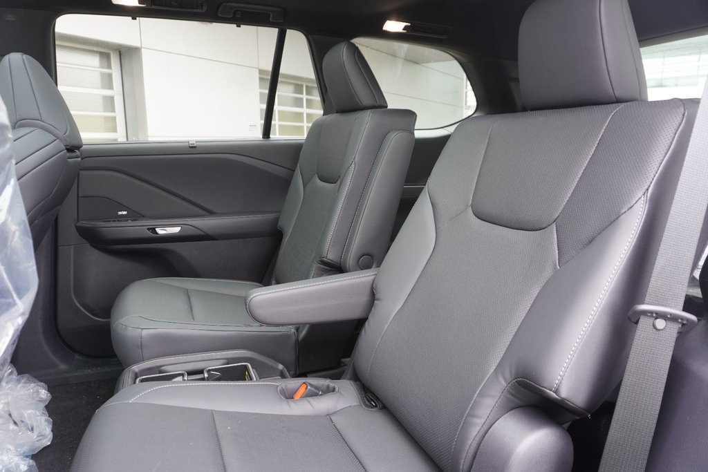 2025 Lexus TX 350 F SPORT 3 W/ TOWING HITCH in Ajax, Ontario at Lexus of Lakeridge - 11 - w1024h768px