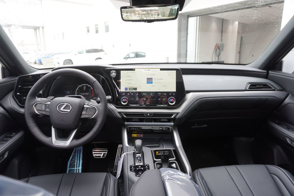 2025 Lexus TX 350 F SPORT 3 W/ TOWING HITCH in Ajax, Ontario at Lexus of Lakeridge - 13 - w1024h768px