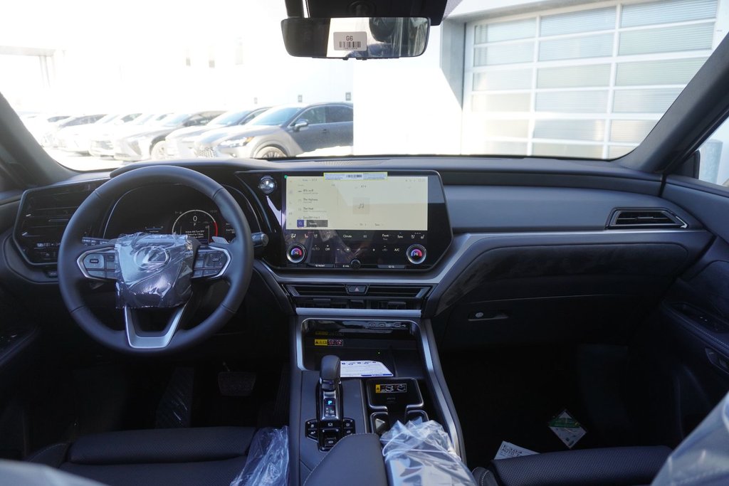 2026 Lexus TX 350 ULTRA LUXURY in Ajax, Ontario at Lexus of Lakeridge - 14 - w1024h768px