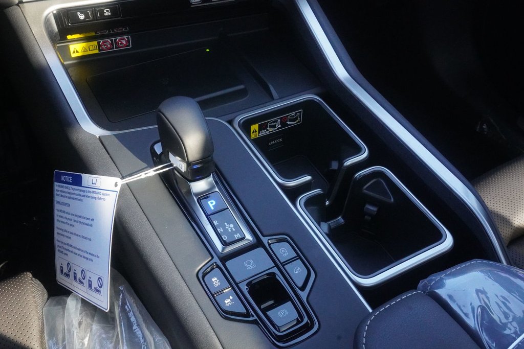 2026 Lexus TX 350 EXECUTIVE (7P)|SELF PARK|360 CAM|DIGI DISPLAY in Ajax, Ontario at Lexus of Lakeridge - 7 - w1024h768px