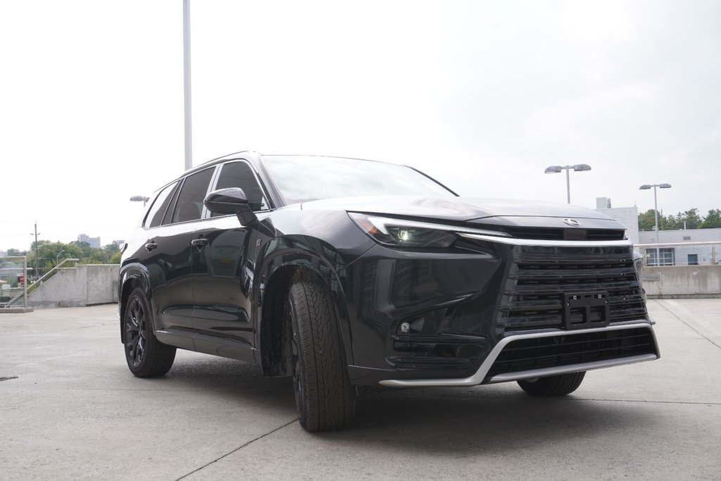 2025 Lexus TX 500h FSPORT2 PERFORMANCE|WIRELESS|CARPLAY in Ajax, Ontario at Lakeridge Auto Gallery - 23 - w1024h768px
