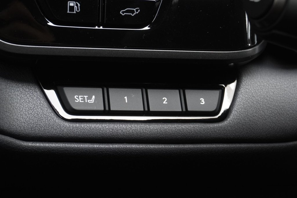 2025 Lexus TX 500h FSPORT2 PERFORMANCE|WIRELESS|CARPLAY in Ajax, Ontario at Lakeridge Auto Gallery - 3 - w1024h768px