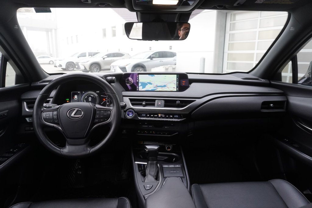 2019 Lexus UX 250h AWD LUXURY|CARPLAY|MOONROOF|H/C FRONT SEATS in Ajax, Ontario at Lexus of Lakeridge - 13 - w1024h768px