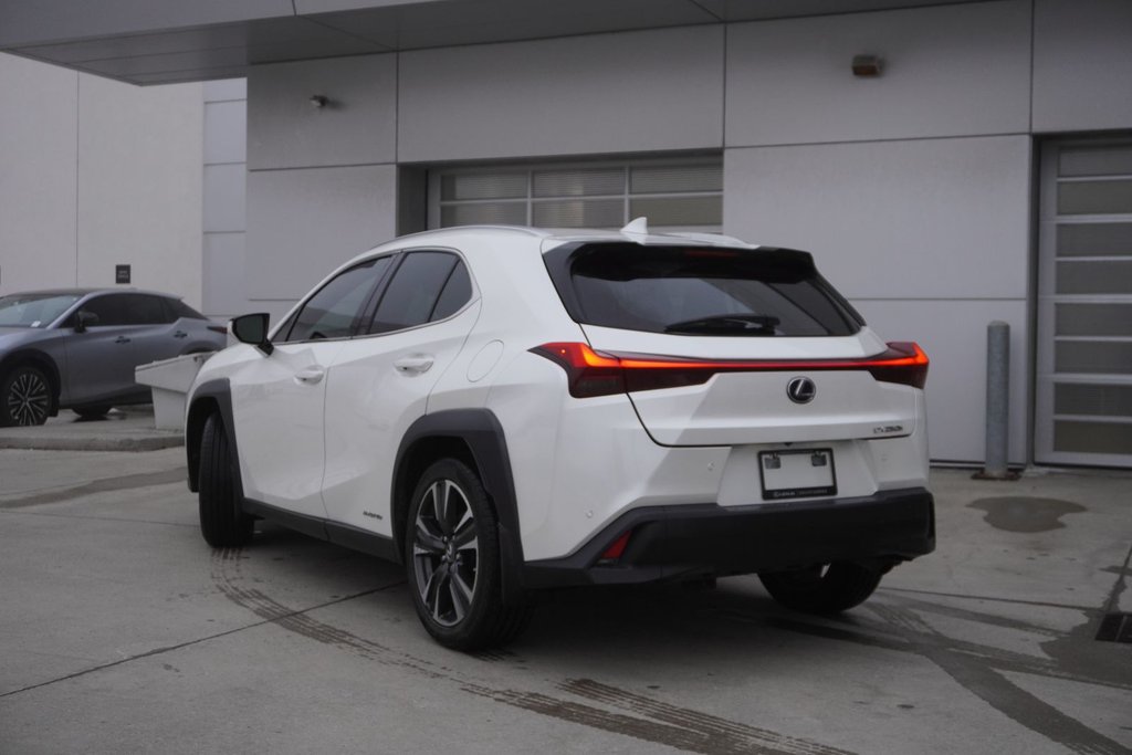 2019 Lexus UX 250h AWD LUXURY|CARPLAY|MOONROOF|H/C FRONT SEATS in Ajax, Ontario at Lexus of Lakeridge - 18 - w1024h768px