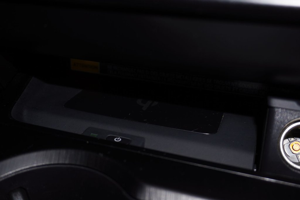 2019 Lexus UX 250h AWD LUXURY|CARPLAY|MOONROOF|H/C FRONT SEATS in Ajax, Ontario at Lexus of Lakeridge - 8 - w1024h768px