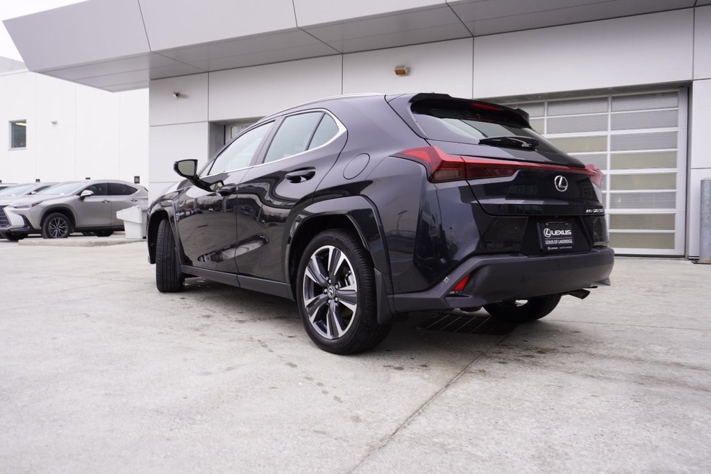 2024 Lexus UX 250h AWD HYBRID LUXURY|12.3DISPLAY|NAVI|HUD|WIRELESS in Ajax, Ontario at Lakeridge Auto Gallery - 20 - w1024h768px