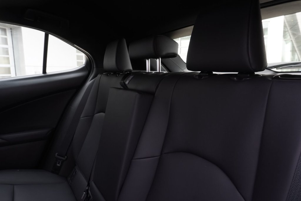 2024 Lexus UX 250h AWD F SPORT1|12.3 DISPLAY|MOONROOF|S/S+|BLINDSPOT in Ajax, Ontario at Lexus of Lakeridge - 14 - w1024h768px
