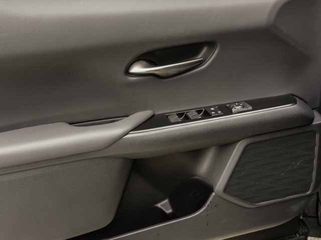 2020 Lexus UX 250h AWD HYBRID PREMIUM|MOONROOF|COOL SEATS|BACKUP|18' ALLOYS in Ajax, Ontario at Lakeridge Auto Gallery - 20 - w1024h768px