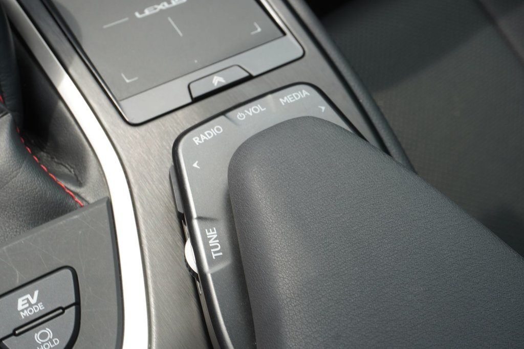 2022 Lexus UX 250h AWD F SPORT 1|MOONROOF|BLINDSPOT|CARPLAY in Ajax, Ontario at Lexus of Lakeridge - 12 - w1024h768px