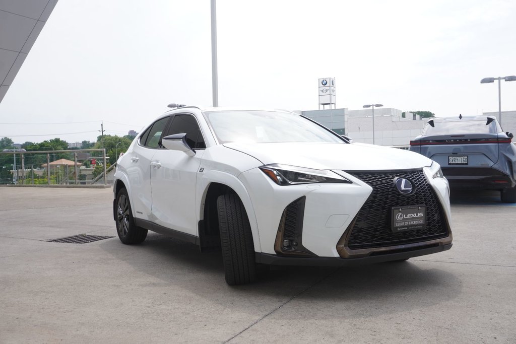 2022 Lexus UX 250h AWD F SPORT 1|MOONROOF|BLINDSPOT|CARPLAY in Ajax, Ontario at Lexus of Lakeridge - 21 - w1024h768px
