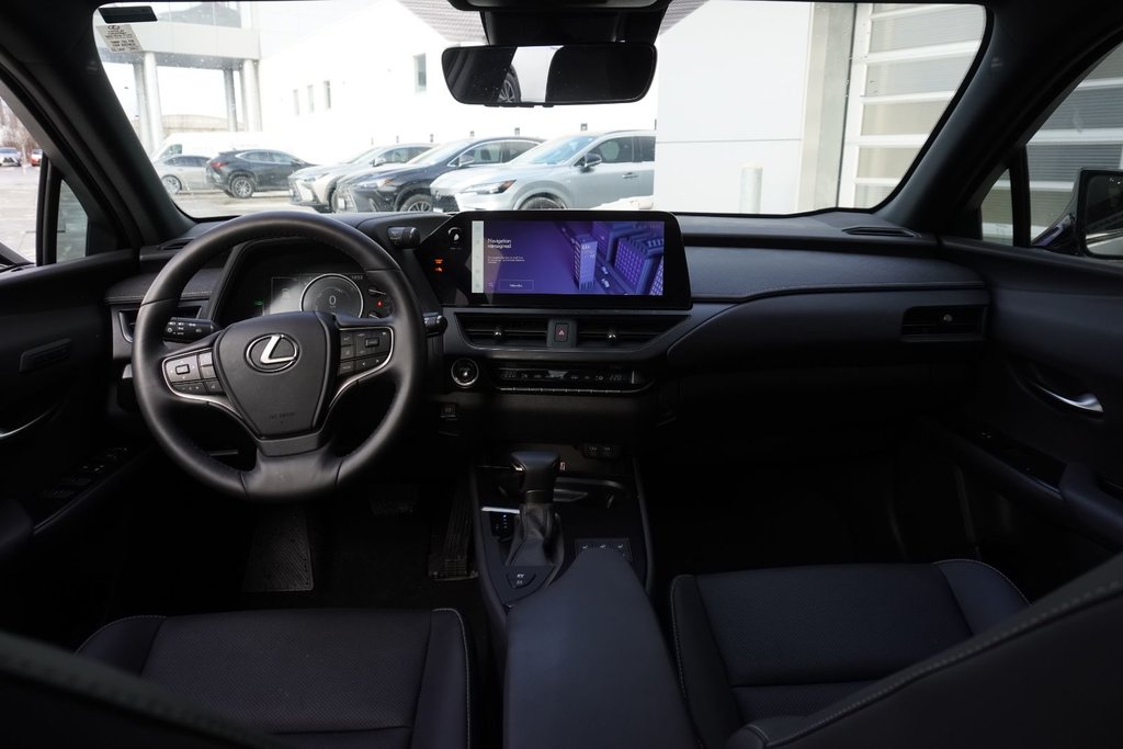 2024 Lexus UX 250h AWD LUXURY|12.3 DISPLAY|HUD|WIRELESS|MOONROOF in Ajax, Ontario at Lexus of Lakeridge - 18 - w1024h768px