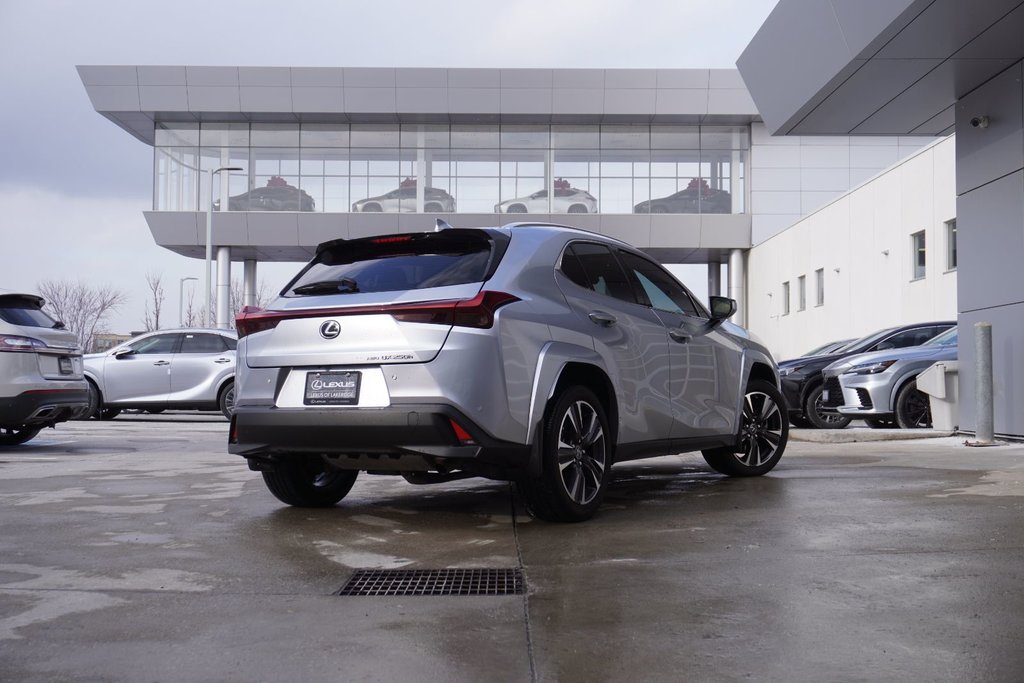 2024 Lexus UX 250h AWD LUXURY|12.3 DISPLAY|HUD|WIRELESS|MOONROOF in Ajax, Ontario at Lexus of Lakeridge - 22 - w1024h768px