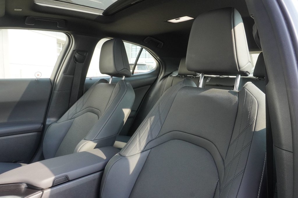2024 Lexus UX 250h PREMIUM AWD|H/V FRONT SEATS|MOONROOF|CARPLAY in Ajax, Ontario at Lexus of Lakeridge - 14 - w1024h768px