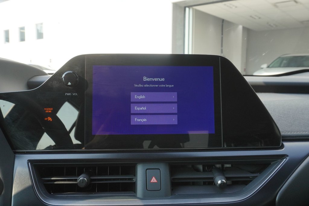 2024 Lexus UX 250h PREMIUM AWD|H/V FRONT SEATS|MOONROOF|CARPLAY in Ajax, Ontario at Lexus of Lakeridge - 8 - w1024h768px
