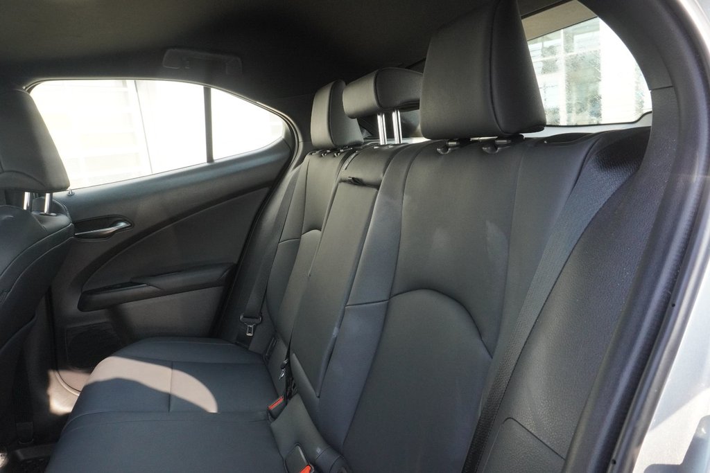 2024 Lexus UX 250h PREMIUM AWD|H/V FRONT SEATS|MOONROOF|CARPLAY in Ajax, Ontario at Lexus of Lakeridge - 15 - w1024h768px