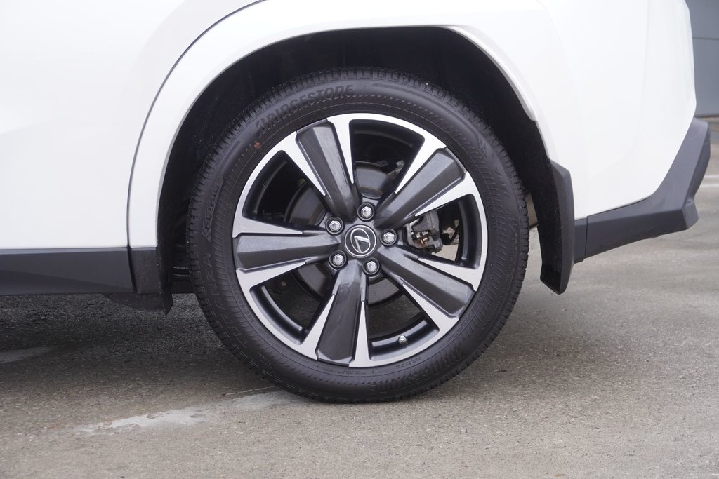 2024 Lexus UX 250h AWD PREMIUM|H/V FRONT SEATS|CARPLAY|MOONROOF in Ajax, Ontario at Lexus of Lakeridge - 16 - w1024h768px