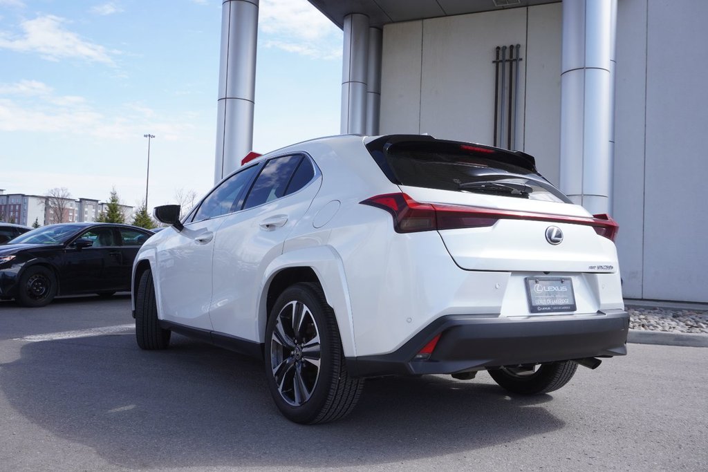 2024 Lexus UX 250h AWD LUXURY|CARPLAY|MOONROOF|H/V FRONT SEATS in Ajax, Ontario at Lexus of Lakeridge - 14 - w1024h768px