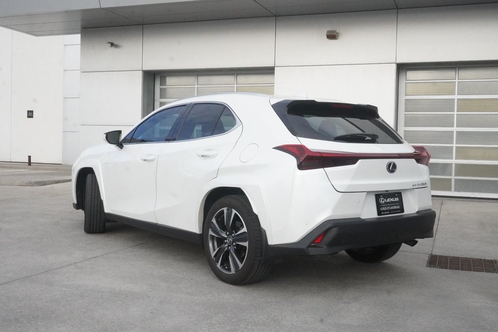 2024 Lexus UX 250h AWD LUXURY|CARPLAY|MOONROOF|H/V FRONT SEATS in Ajax, Ontario at Lexus of Lakeridge - 14 - w1024h768px