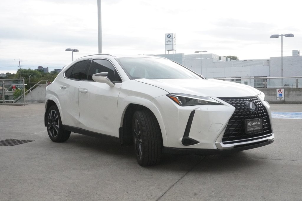 2024 Lexus UX 250h AWD LUXURY|CARPLAY|MOONROOF|H/V FRONT SEATS in Ajax, Ontario at Lexus of Lakeridge - 12 - w1024h768px