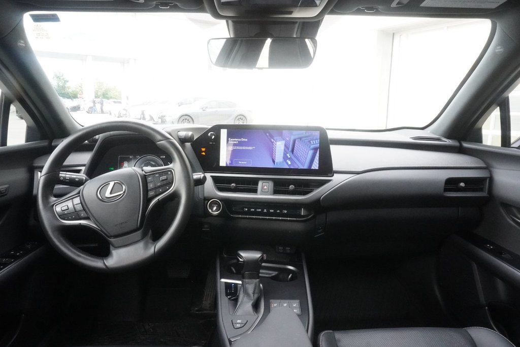 2024 Lexus UX 250h AWD LUXURY|CARPLAY|MOONROOF|H/V FRONT SEATS in Ajax, Ontario at Lexus of Lakeridge - 9 - w1024h768px