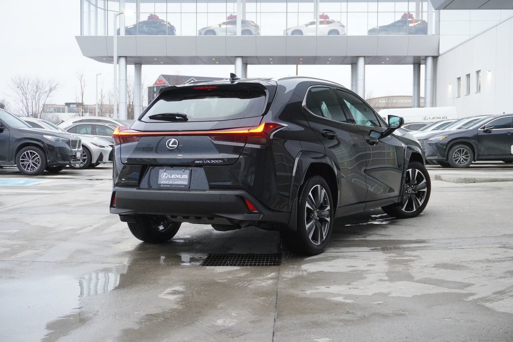 2025 Lexus UX 300h PREMIUM|BLINDSPOT|MOONROOF|H/STEERING in Ajax, Ontario at Lexus of Lakeridge - 19 - w1024h768px