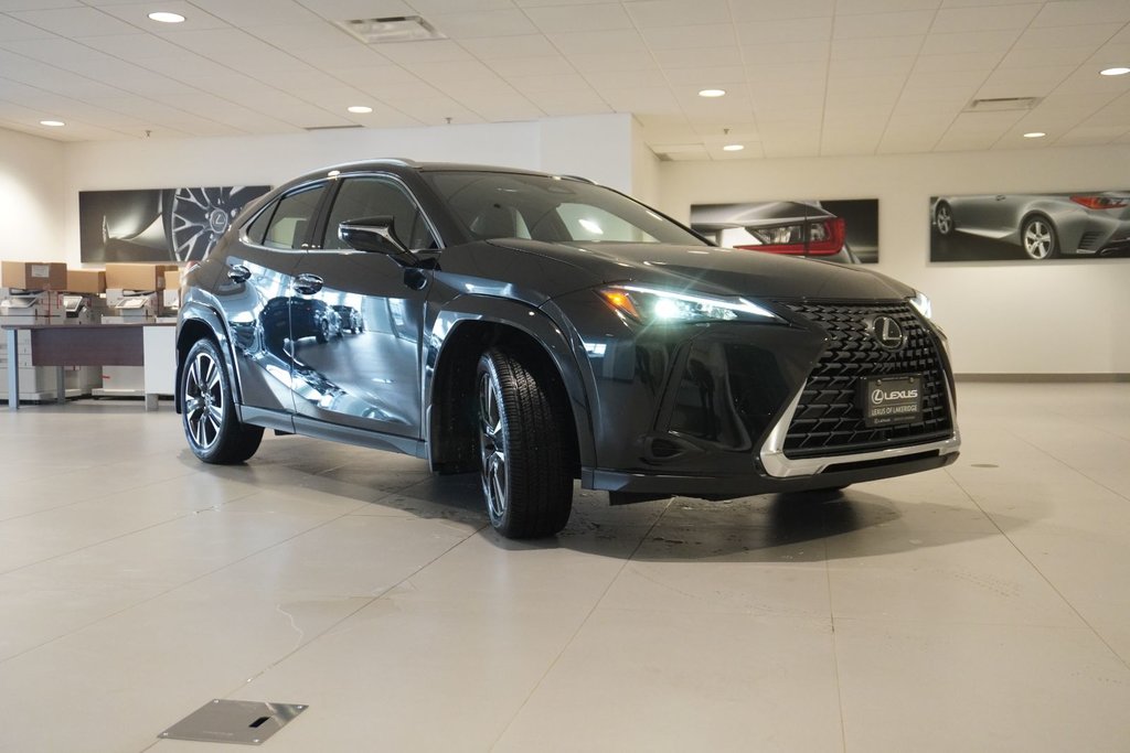 2025 Lexus UX 300h PREMIUM|BLINDSPOT|MOONROOF|H/STEERING in Ajax, Ontario at Lakeridge Auto Gallery - 17 - w1024h768px