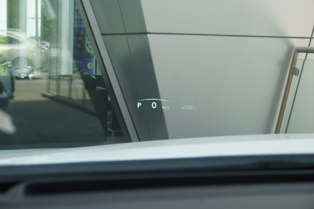 2025 Lexus UX 300h LUXURY in Ajax, Ontario at Lakeridge Auto Gallery - 6 - w1024h768px