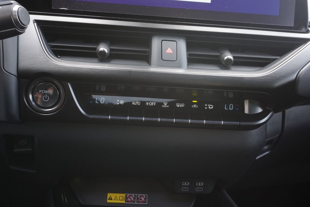 2025 Lexus UX 300h LUXURY in Ajax, Ontario at Lakeridge Auto Gallery - 9 - w1024h768px