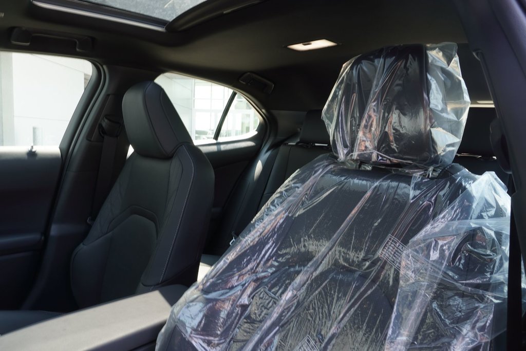 2025 Lexus UX 300h PREMIUM in Ajax, Ontario at Lexus of Lakeridge - 14 - w1024h768px