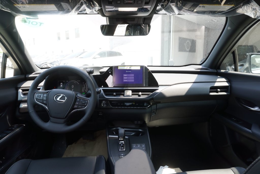 2025 Lexus UX 300h PREMIUM in Ajax, Ontario at Lexus of Lakeridge - 16 - w1024h768px