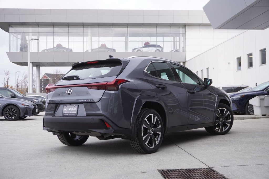 2025 Lexus UX 300h PREMIUM|CARPLAY|BLINDSPOT|H/STEERING|MOONROOF in Ajax, Ontario at Lexus of Lakeridge - 17 - w1024h768px