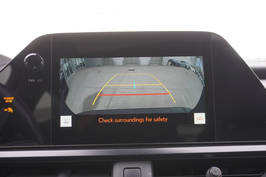 2025 Lexus UX 300h PREMIUM|CARPLAY|BLINDSPOT|H/STEERING|MOONROOF in Ajax, Ontario at Lexus of Lakeridge - 5 - w1024h768px