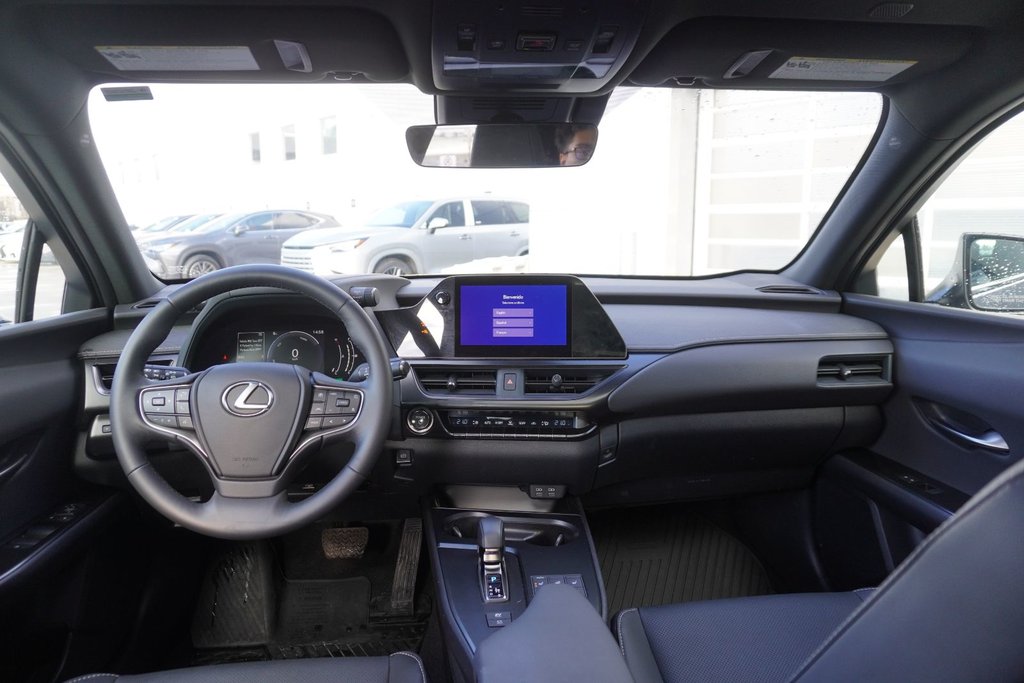 2025 Lexus UX 300h FSPORT DESIGN|SUNROOF|CARPLAY|H/V FRONT SEATS in Ajax, Ontario at Lexus of Lakeridge - 12 - w1024h768px