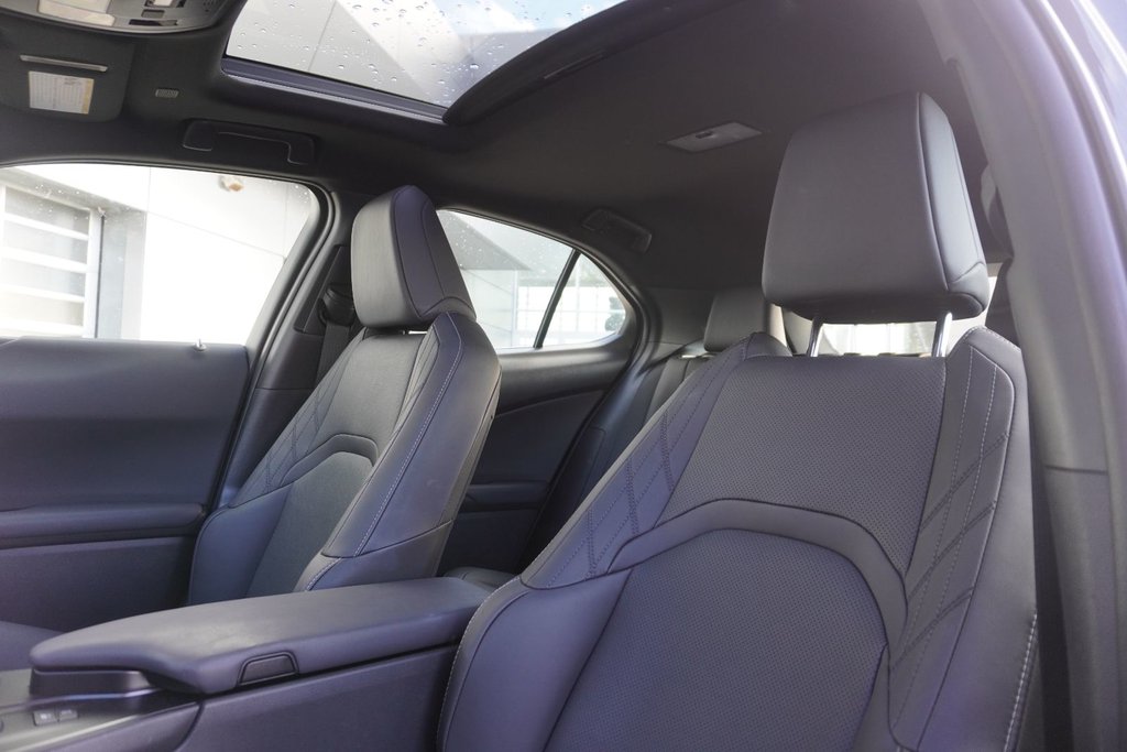 2025 Lexus UX 300h FSPORT DESIGN|SUNROOF|CARPLAY|H/V FRONT SEATS in Ajax, Ontario at Lexus of Lakeridge - 10 - w1024h768px