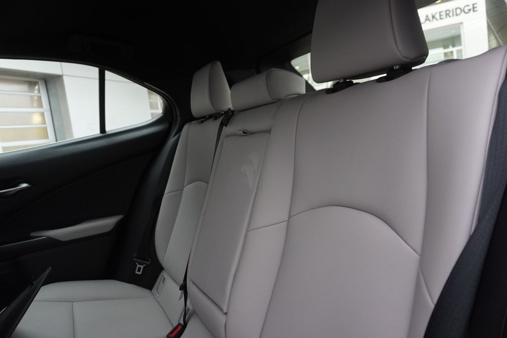 2025 Lexus UX 300h F SPORT DESIGN|CARPLAY|MOONROOF|H/STEERING in Ajax, Ontario at Lexus of Lakeridge - 10 - w1024h768px