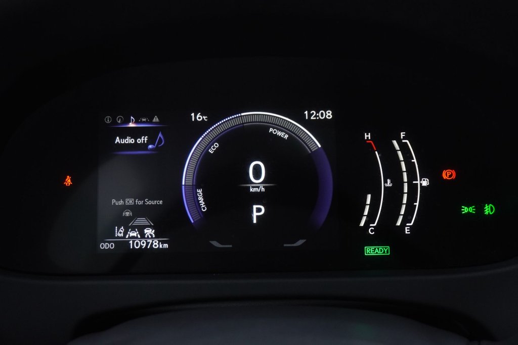 2025 Lexus UX 300h F SPORT DESIGN|CARPLAY|MOONROOF|H/STEERING in Ajax, Ontario at Lexus of Lakeridge - 2 - w1024h768px