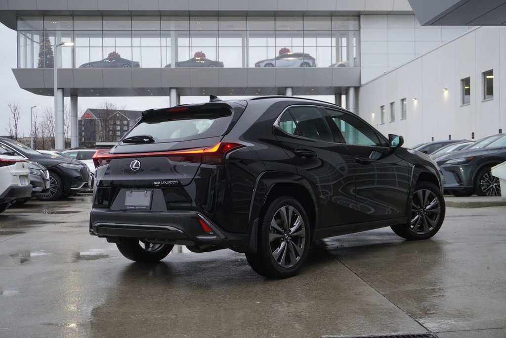 2025 Lexus UX 300h F SPORT DESIGN|CARPLAY|MOONROOF|H/STEERING in Ajax, Ontario at Lexus of Lakeridge - 17 - w1024h768px