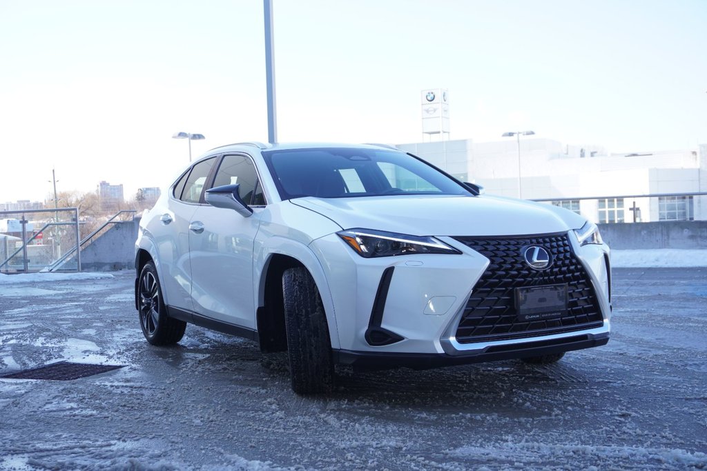 2025 Lexus UX 300h PREMIUM|CARPLAY|BLINDSPOT|H/STEERING|MOONROOF in Ajax, Ontario at Lexus of Lakeridge - 16 - w1024h768px
