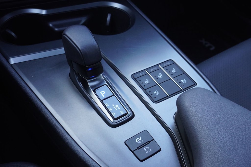 2025 Lexus UX 300h AWD PREMIUM|MOONROOF|CARPLAY|8 DISPLAY in Ajax, Ontario at Lexus of Lakeridge - 6 - w1024h768px