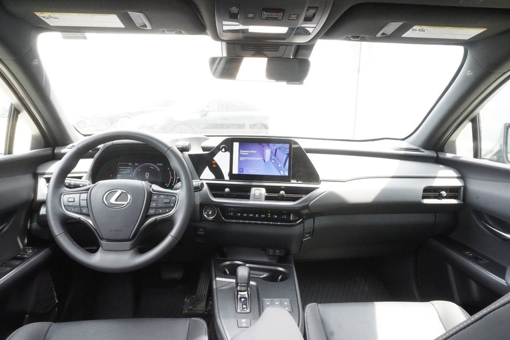 2025 Lexus UX 300h AWD PREMIUM|MOONROOF|CARPLAY|H/STEERING in Ajax, Ontario at Lexus of Lakeridge - 10 - w1024h768px
