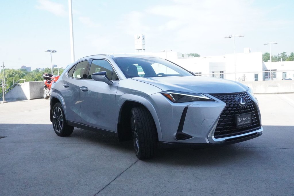 2025 Lexus UX 300h AWD PREMIUM|MOONROOF|CARPLAY|H/STEERING in Ajax, Ontario at Lexus of Lakeridge - 13 - w1024h768px