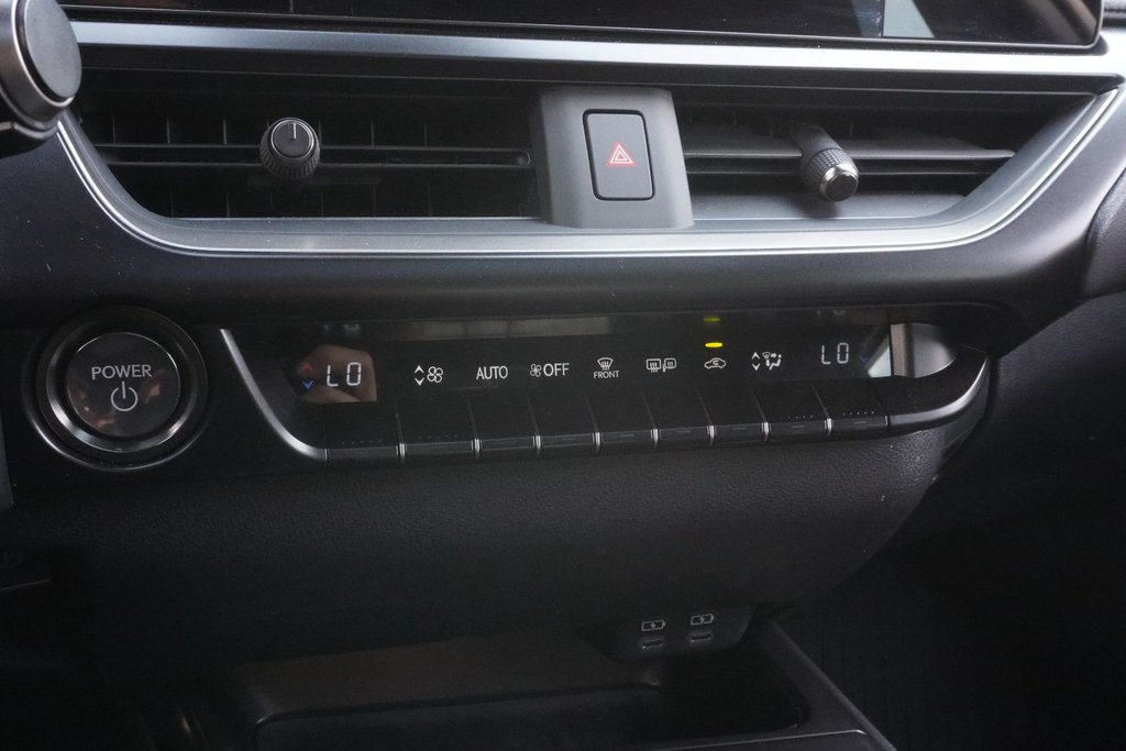 2025 Lexus UX 300h AWD PREMIUM|MOONROOF|CARPLAY|H/STEERING in Ajax, Ontario at Lexus of Lakeridge - 5 - w1024h768px