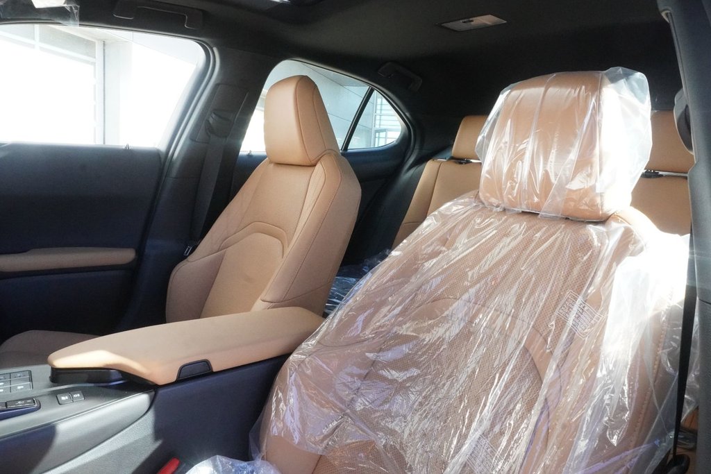 2026 Lexus UX 300h LUXURY|CARPLAY|MEMORY SEATS|BLINDSPOT|SUNROOF in Ajax, Ontario at Lexus of Lakeridge - 7 - w1024h768px