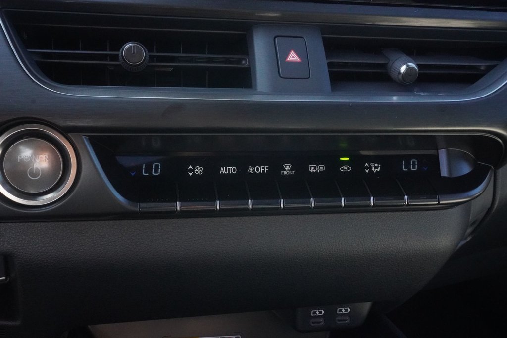 2026 Lexus UX 300h LUXURY|CARPLAY|MEMORY SEATS|BLINDSPOT|SUNROOF in Ajax, Ontario at Lexus of Lakeridge - 5 - w1024h768px