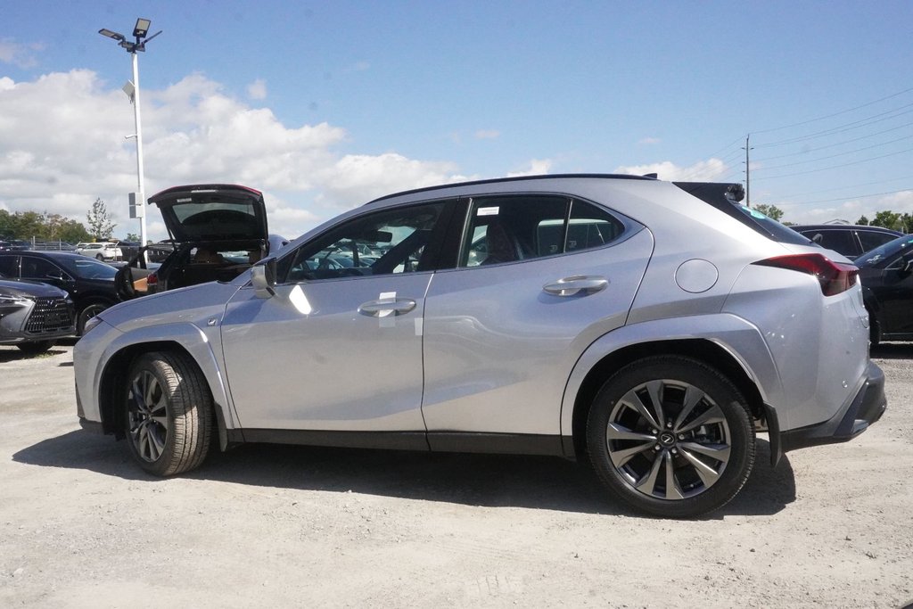 2026 Lexus UX 300h F SPORT 2|WIRELESS|CARPLAY|H/C FRONT SEATS in Ajax, Ontario at Lexus of Lakeridge - 15 - w1024h768px