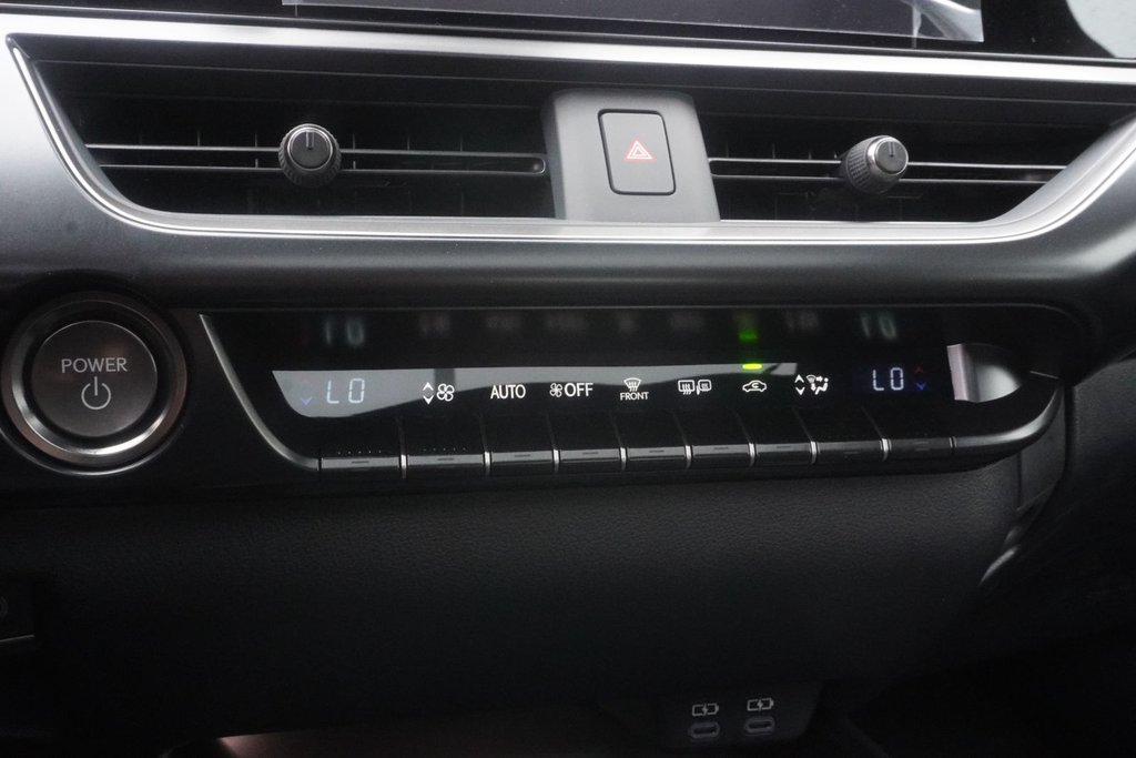 2026 Lexus UX 300h F SPORT DESIGN|MOONROOF|HEATED FRONT SEATS in Ajax, Ontario at Lexus of Lakeridge - 5 - w1024h768px