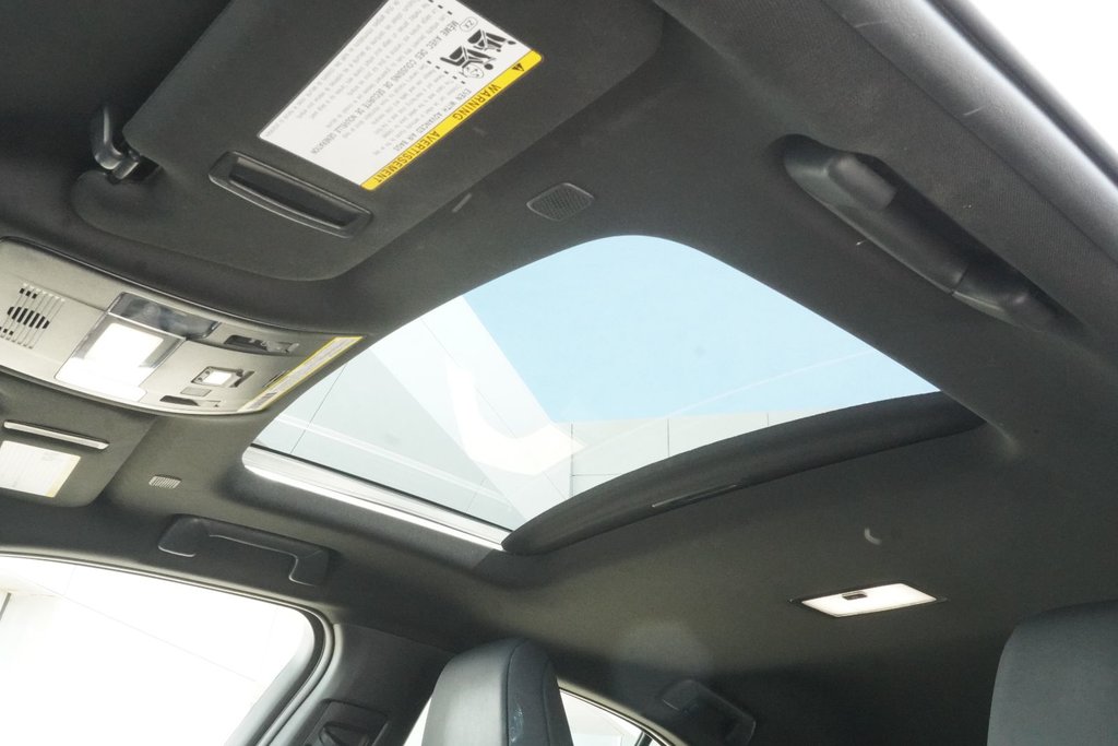 2023 Lexus UX 250h AWD LUXURY|CARPLAY|MOONROOF|H/V FRONT SEATS in Ajax, Ontario at Lexus of Lakeridge - 8 - w1024h768px