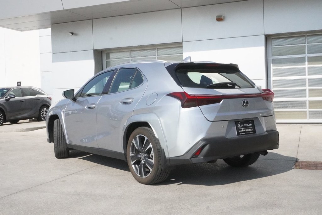 2023 Lexus UX 250h AWD LUXURY|CARPLAY|MOONROOF|H/V FRONT SEATS in Ajax, Ontario at Lexus of Lakeridge - 16 - w1024h768px